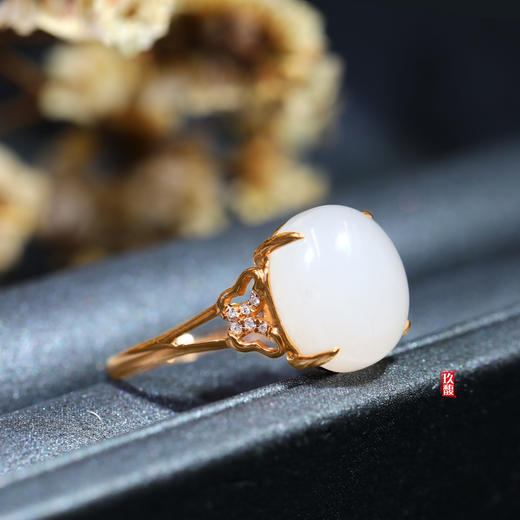 18K玫瑰金和田玉（白玉）镶钻戒指--梦蝶  /蛋面10*12mm（戒圈请留言备注） 商品图0