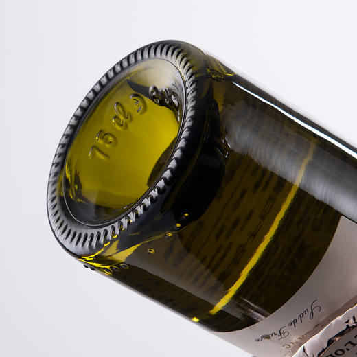 蓝菲1819 奔马干白葡萄酒