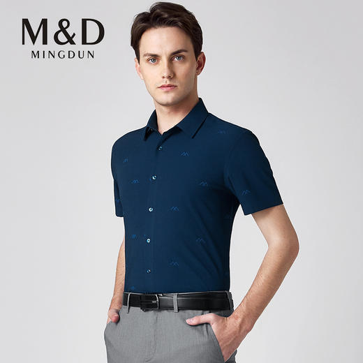 M&D/名盾 夏季新款 男士深色干爽透气商务休闲简约纯色短袖衬衫 商品图1