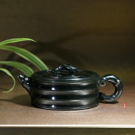 和田玉（青玉）玉壶--竹节圆壶（宋鸣放6692）142.63g