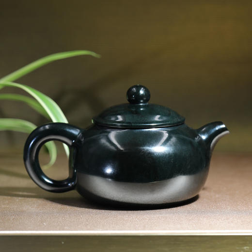和田玉（青玉）玉壶--西施壶（宋鸣放6695）109.91g 商品图2