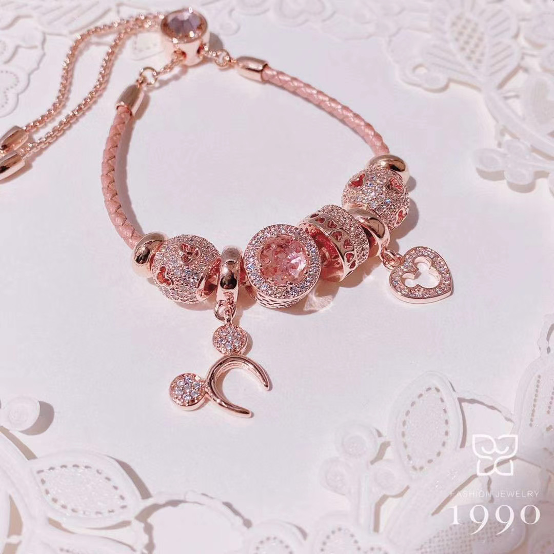 韩国新款米奇施华洛牛皮绳