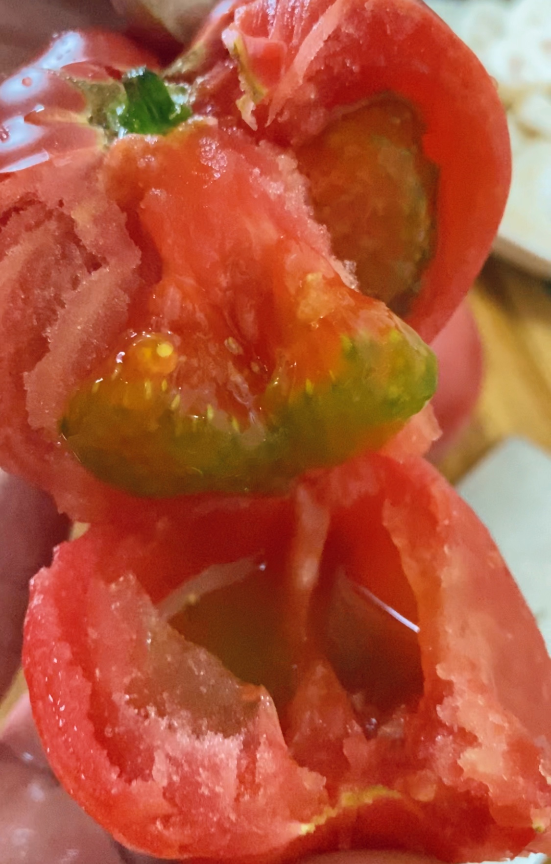 产地直接发货沙瓤西红柿~纯天然无任何添加剂催熟剂保证无公害绿色