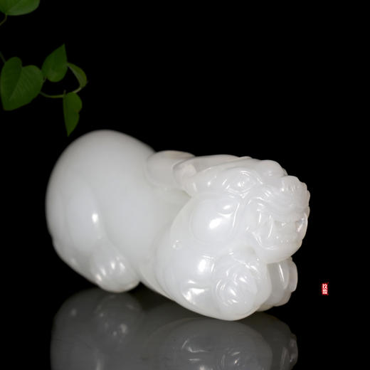 和田玉（羊脂玉）俄料挂件--貔貅   34.4g 商品图2