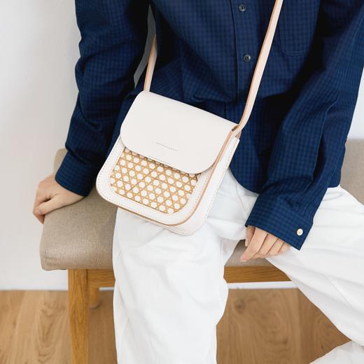 植鞣白斜跨小方包 商品图0