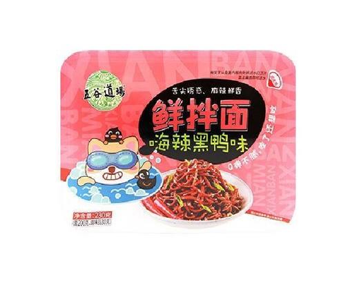 五谷道场鲜拌面230g嗨辣黑鸭味 商品图0
