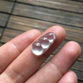 玻璃种雪花棉翡翠福豆