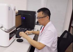 科研前线——专访NGTC深圳珠宝研究所张小虎