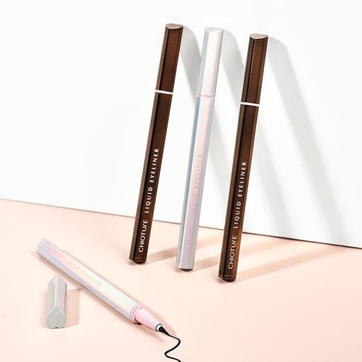 稚优泉炫彩眼线笔01 商品图0