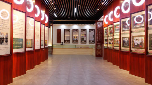 8. 大事记 商品图0