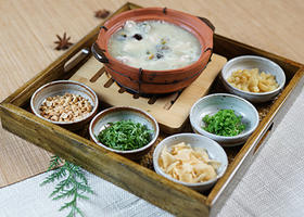 皮蛋瘦肉粥（半成品）