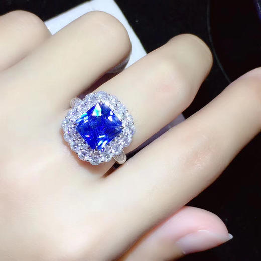 【无烧蓝宝石戒指】 n-18k金伴钻镶嵌蓝宝石戒指,主石3.