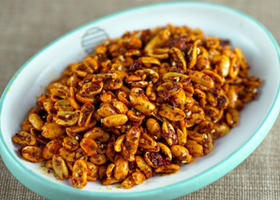 自制麻辣花生（半成品）