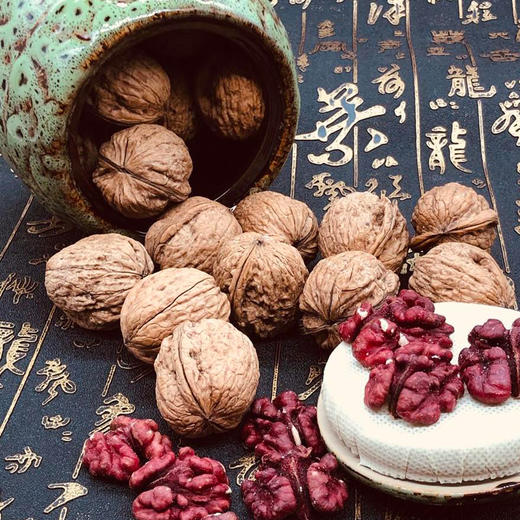 【云南澜沧江红衣核桃】红色核桃皮  带壳干核桃  口感香醇细腻  送核桃夹 商品图6