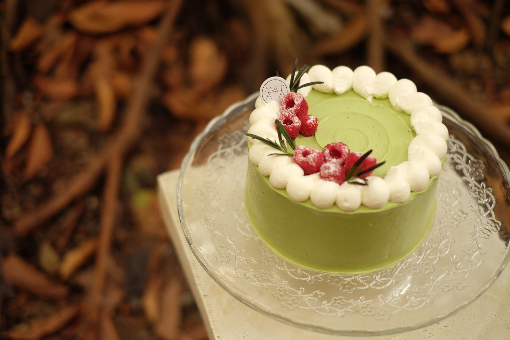 开心果树莓奶油蛋糕（建议提前48小时预订）