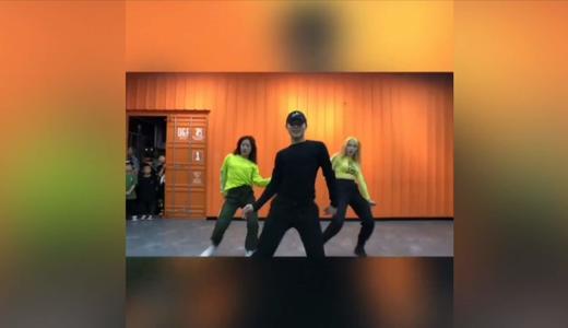 网络红歌舞蹈教学 商品图0