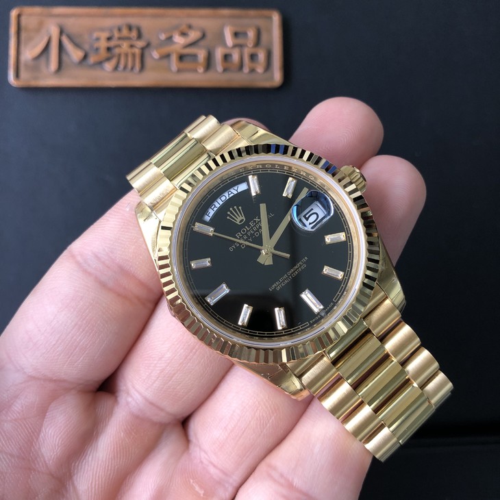【包金款】40星期日历型，黑面钻刻度