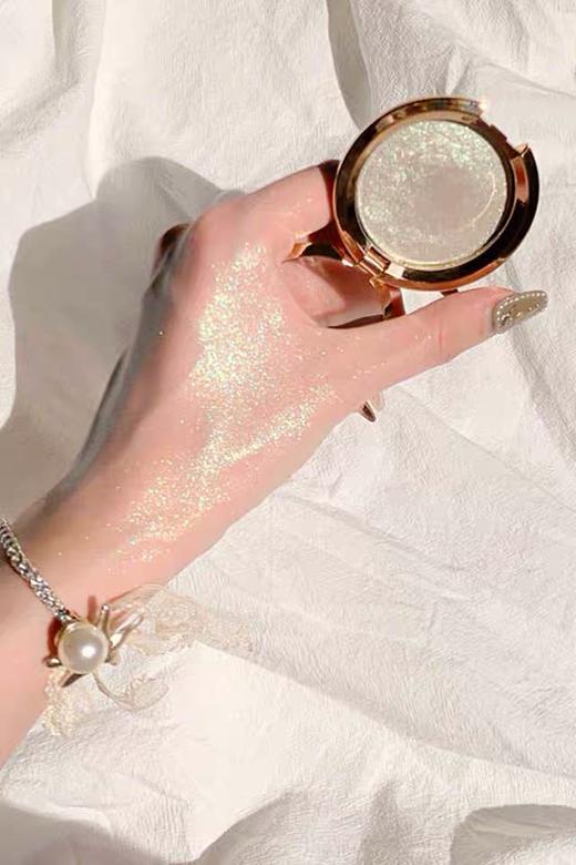 blings闪粉高光修容盘 商品图0