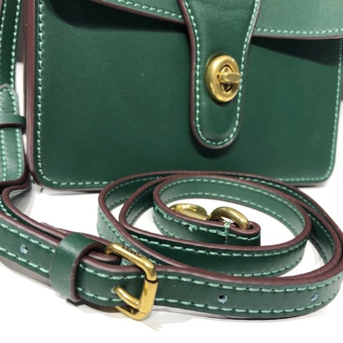 c驰 新品willis复古神仙美包