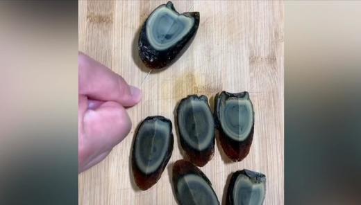 皮蛋的新做法 商品图0
