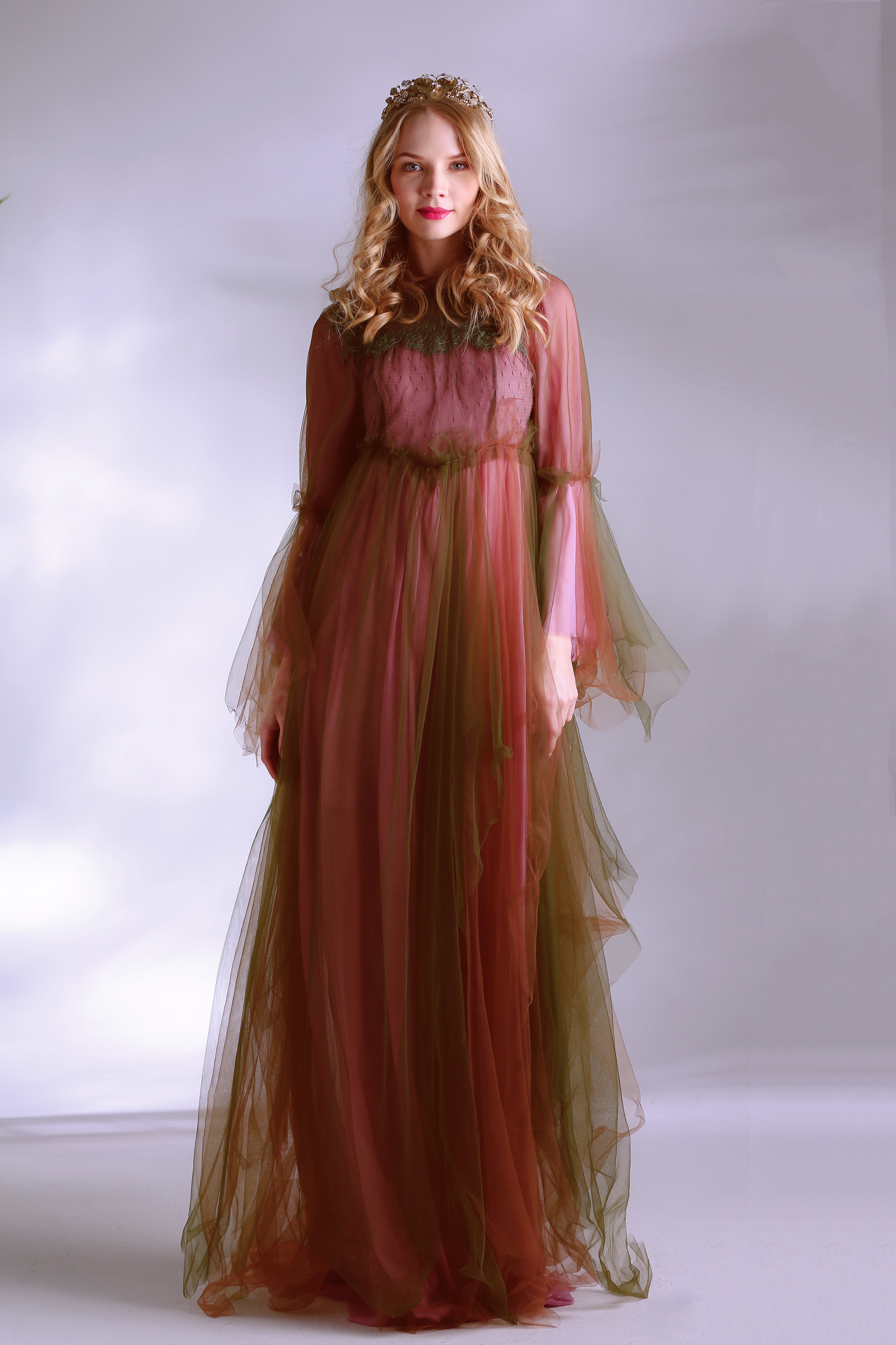 法国品牌轻奢宫廷蕾丝渐变网纱裙