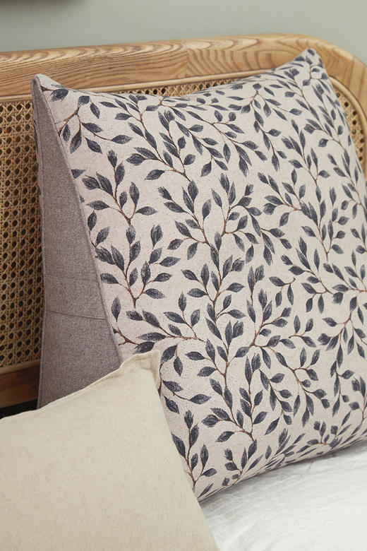 水墨小叶子系列三角枕床靠沙发靠垫腰枕 商品图1