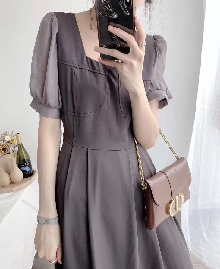 mag west唛希 方领时尚法式显瘦连衣裙收腰显瘦法式复古气质轻熟洋气