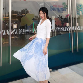 2E5953--铅白针织衫--芙蕖渌波--《洛神赋》