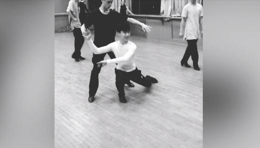 女生转不过来,男生也一样不行 商品图0