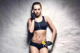 夏天这样喝葡萄酒， 减肥也能很健康！