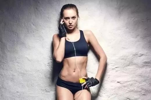 夏天这样喝葡萄酒， 减肥也能很健康！ 商品图0