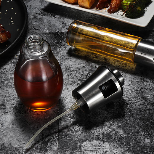 304不锈钢喷雾气压式油壶 商品图1