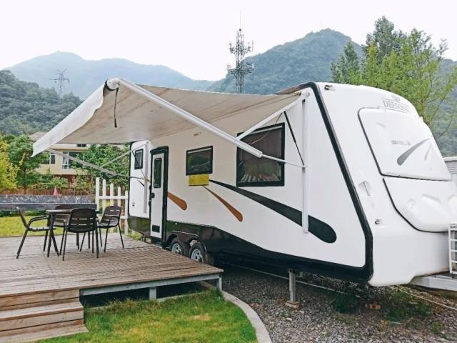 【北川羌族自治县 318吉娜羌寨房车营地 】有房有车"富豪"旅行!