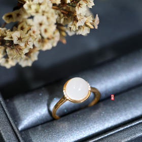 18K玫瑰金和田玉（白玉）镶钻戒指--花之物语 /半珠8mm（圈口请备注留言）