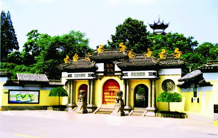 西施故里-西施殿门景 (边炬光摄).jpg