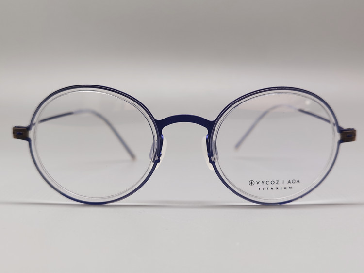 让孩子感受舒适-儿童专用眼镜