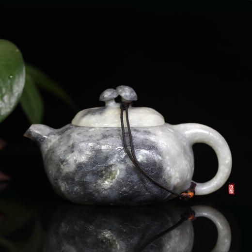 和田玉（青花）玉壶--供春壶（宋鸣放6616）309.82g 商品图1