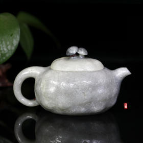 和田玉（青花）玉壶--供春壶（宋鸣放6616）309.82g