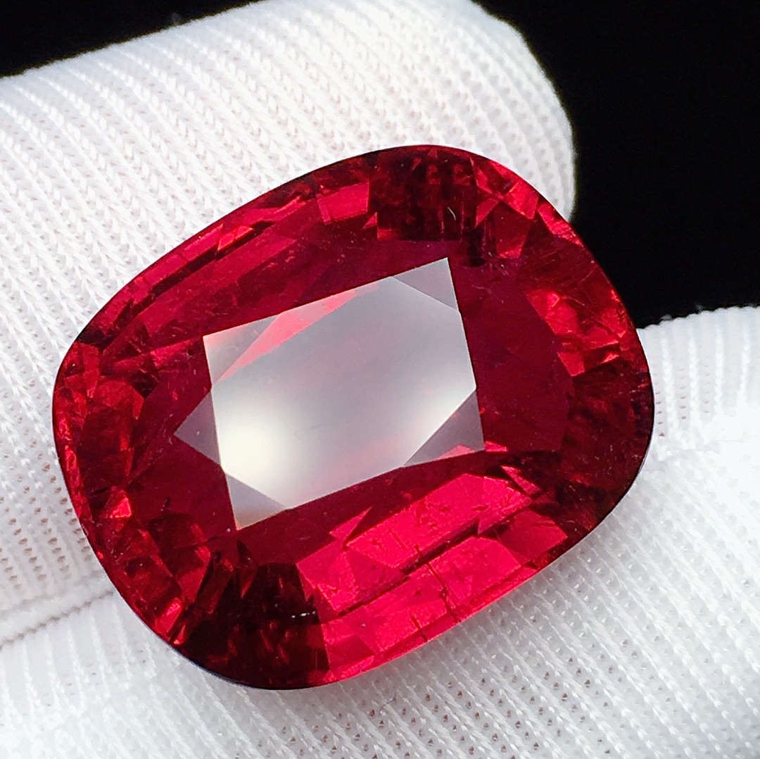42ct天然红碧玺裸石