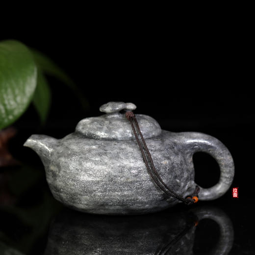 和田玉（青花）玉壶--供春壶（宋鸣放6597）325.7g 商品图0