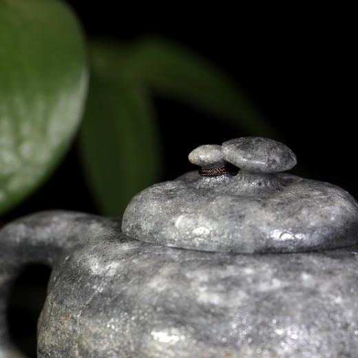 和田玉（青花）玉壶--供春壶（宋鸣放6597）325.7g 商品图3