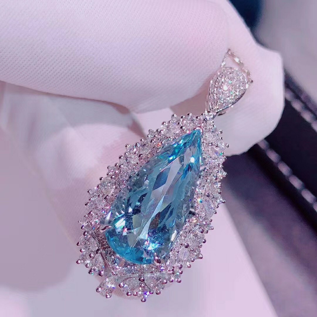 05ct天然海蓝宝吊坠 - 贞玺珠宝