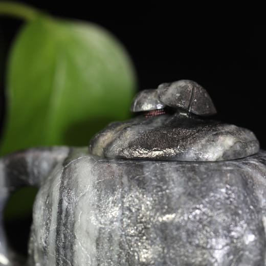 和田玉（青花）玉壶--供春壶（宋鸣放6600）197.68g 商品图2