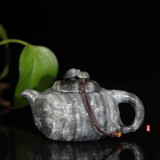 和田玉（青花）玉壶--供春壶（宋鸣放6600）197.68g 商品图0