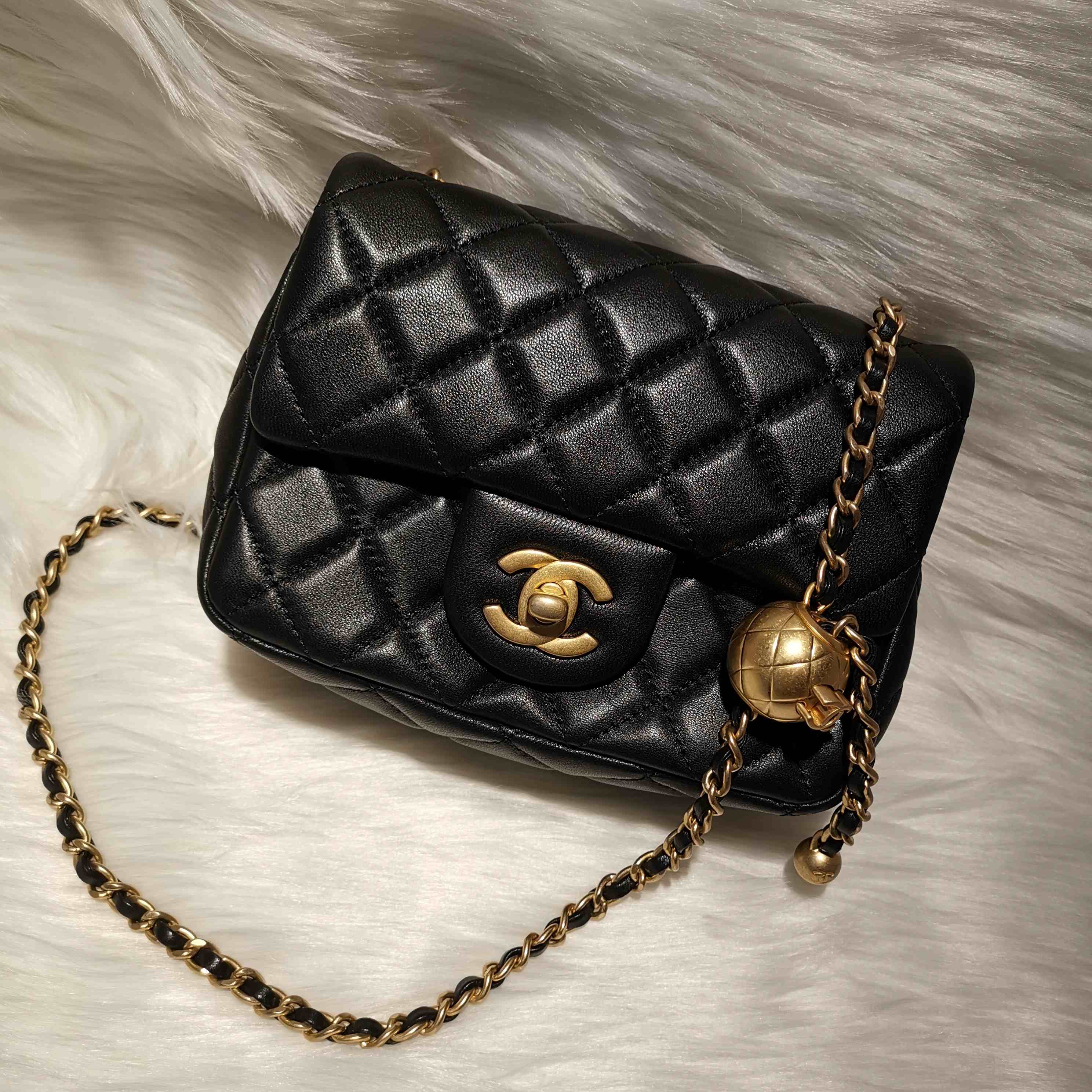 颜值届扛把子 小金球方胖子 完美可调节斜挎包