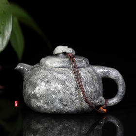 和田玉（青花）玉壶--供春壶（宋鸣放6618）217.54g