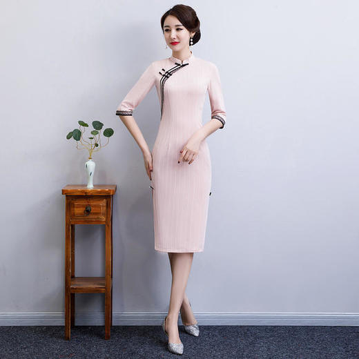 BS-0946-0949新款端庄大气中袖改良款旗袍 商品图4