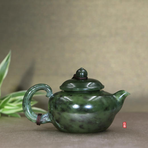 和田玉（碧玉）玉壶--倒把碗莲壶（宋鸣放6670）136.25g 商品图1