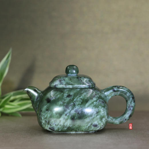 和田玉（碧玉）玉壶--方印壶（宋鸣放6669）177.24g 商品图0