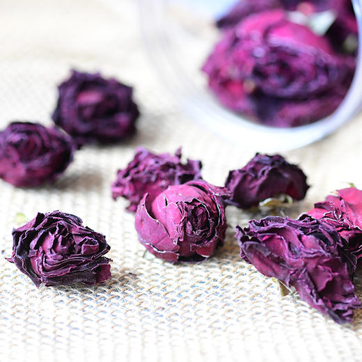 【云南墨红玫瑰】 整朵干玫瑰 初级农产品  自然晒干  无熏硫 50g/罐 商品图5